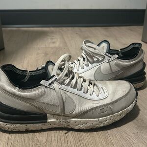 Men’s size 10.5 waffle crater one